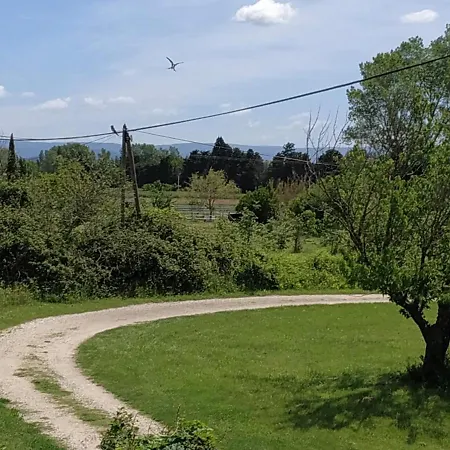 La Ferme Des Escampades Bed and breakfast